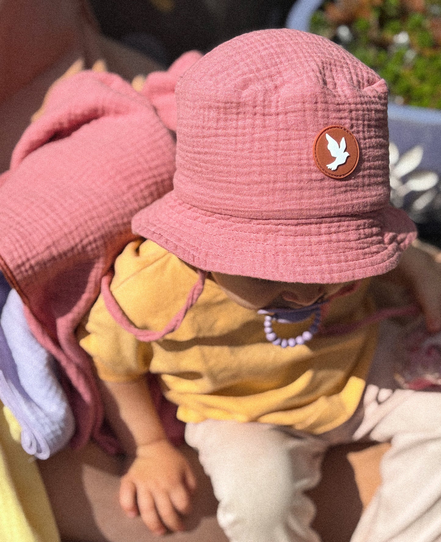 Muślinowy bucket hat- Duch Święty