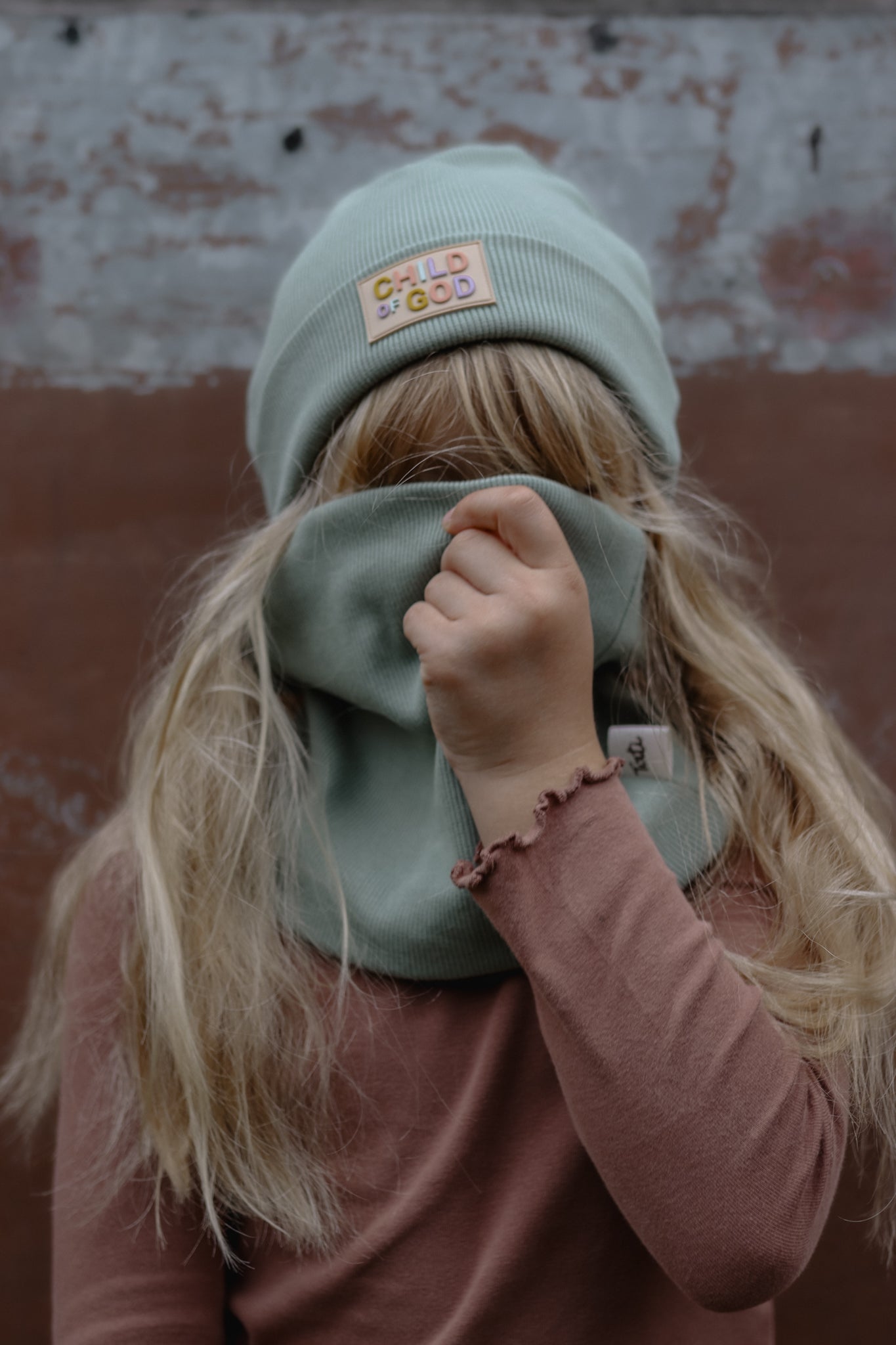 CHILD OF GOD SET Zielona Czapka + Komin