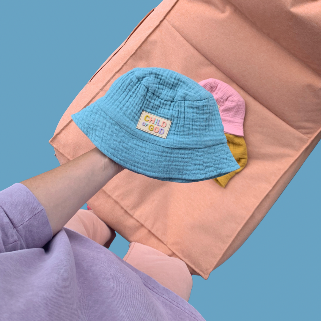Morski Bucket Hat "Child of God"