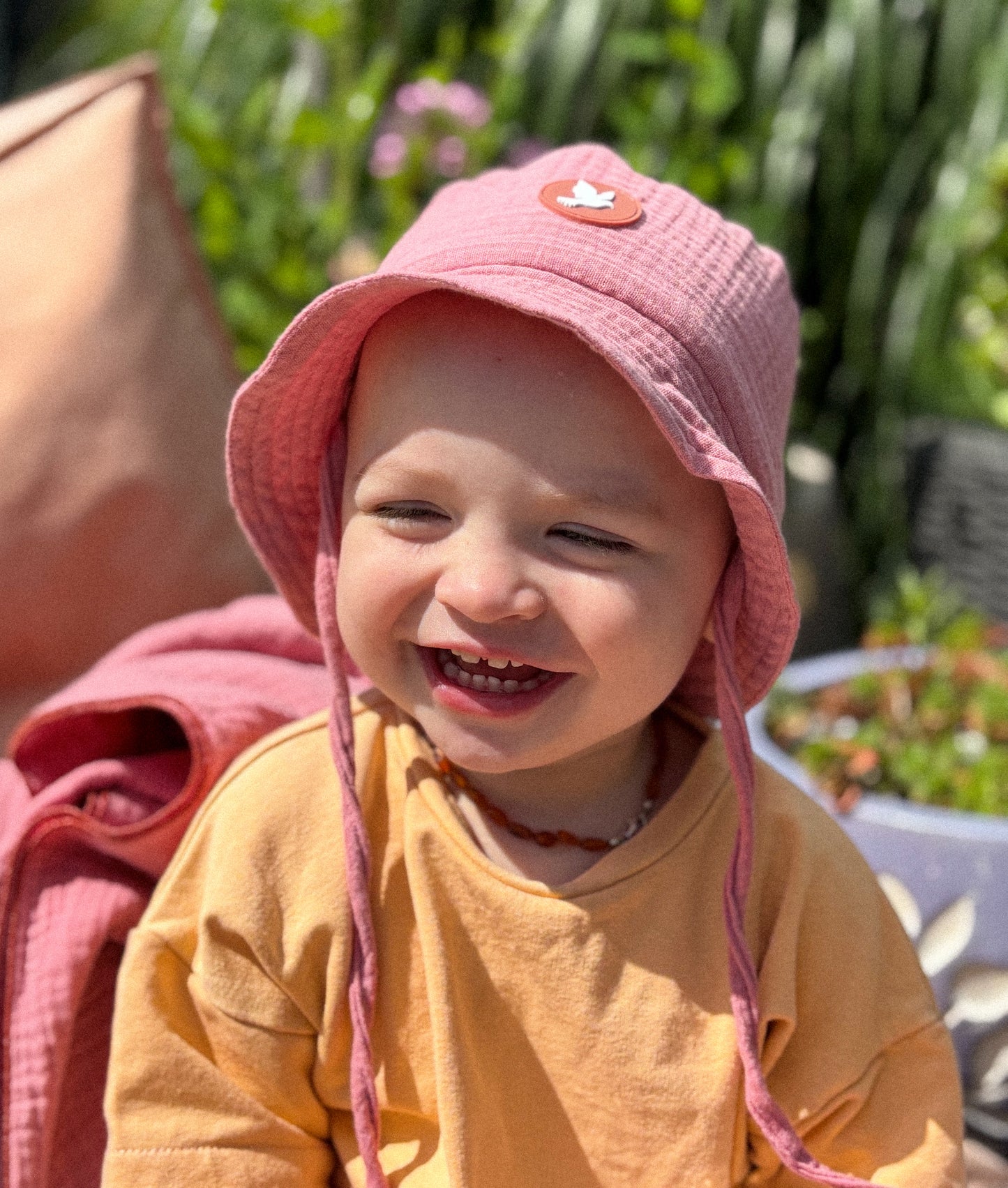 Muślinowy bucket hat- Duch Święty